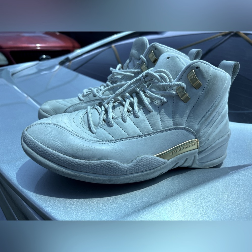 Mens Air Jordan 12 Retro OVO White Metallic Gold 873864-102 Sneaker -  size 10.5